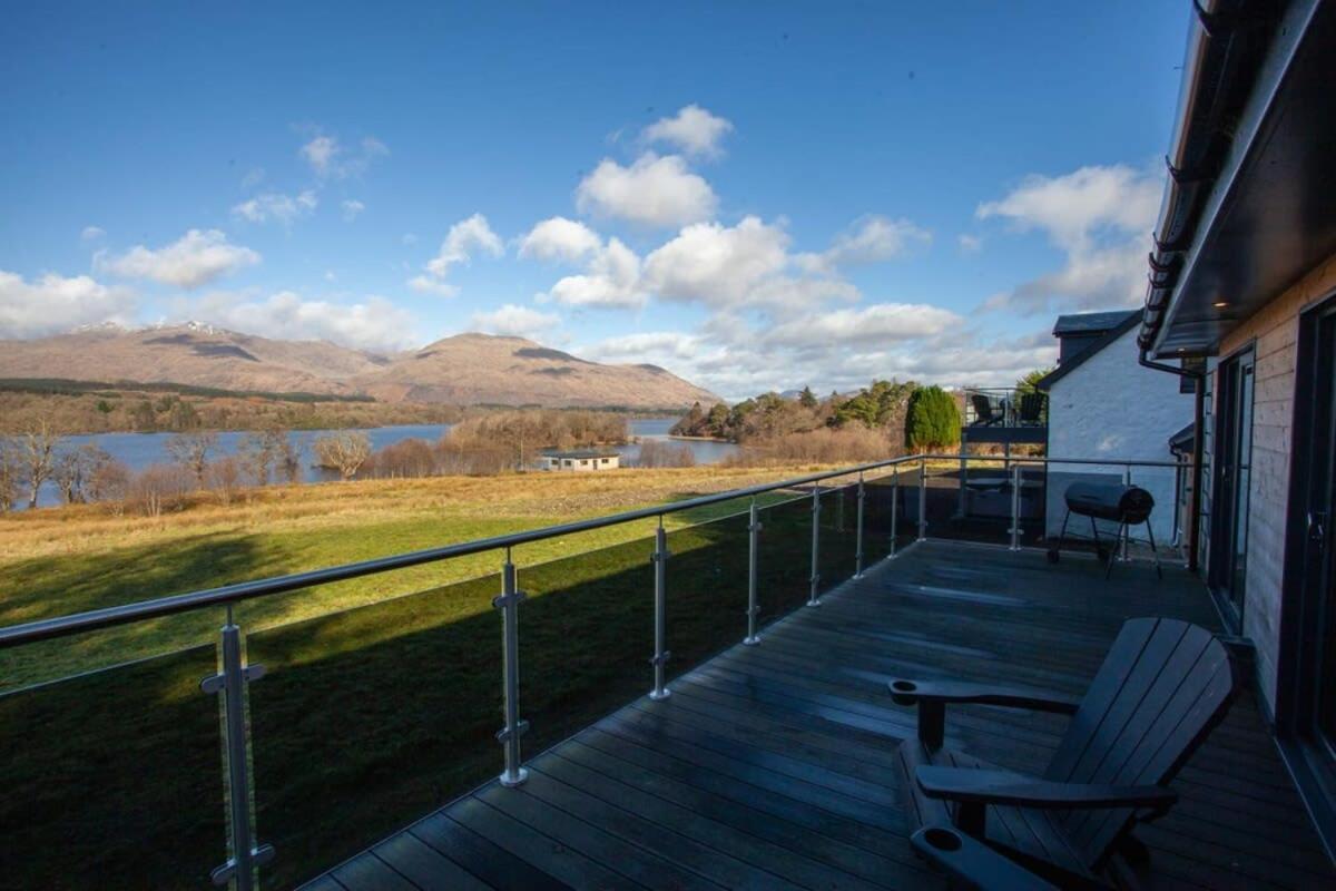 New Build Lodge With Stunning Views Of Loch Awe Hayfield  外观 照片