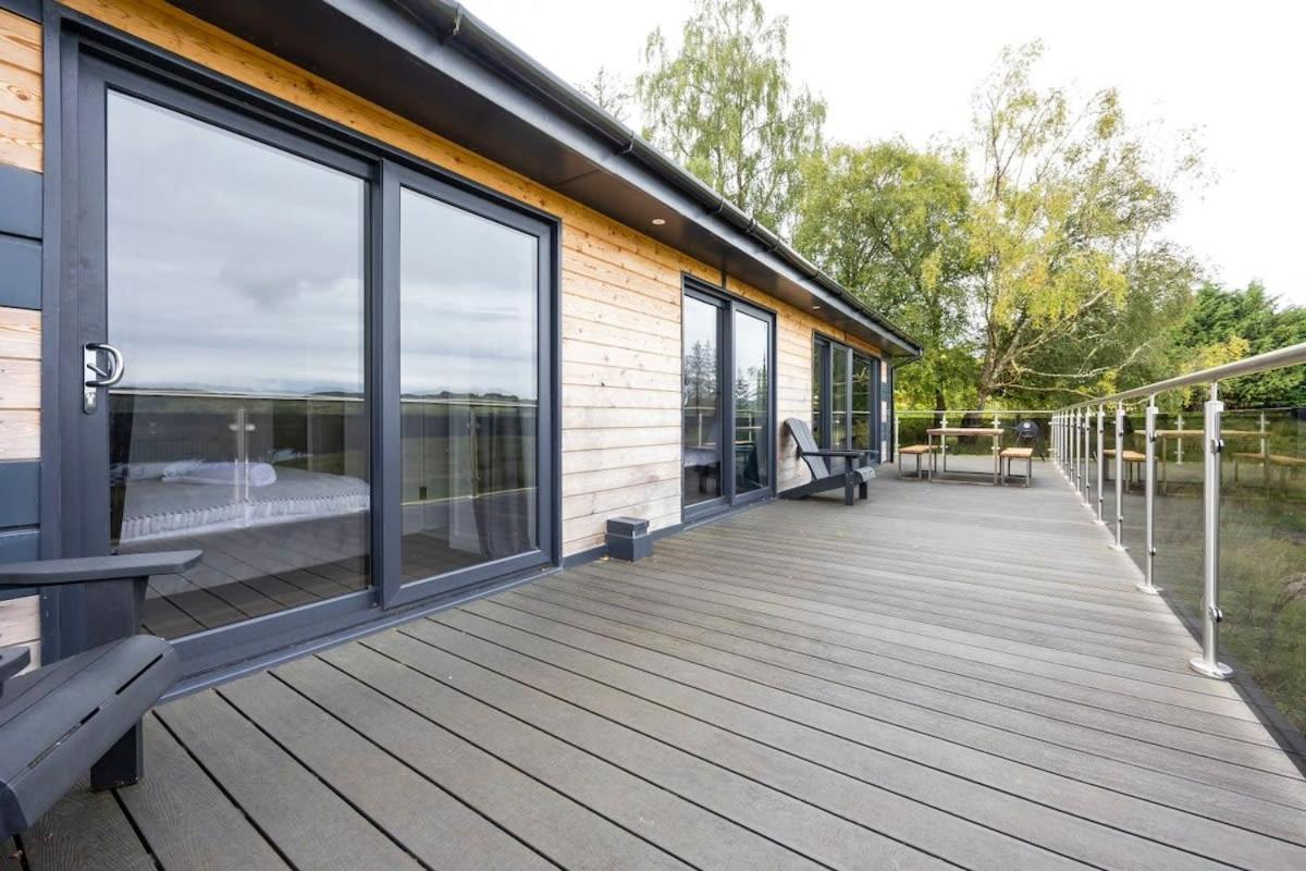 New Build Lodge With Stunning Views Of Loch Awe Hayfield  外观 照片
