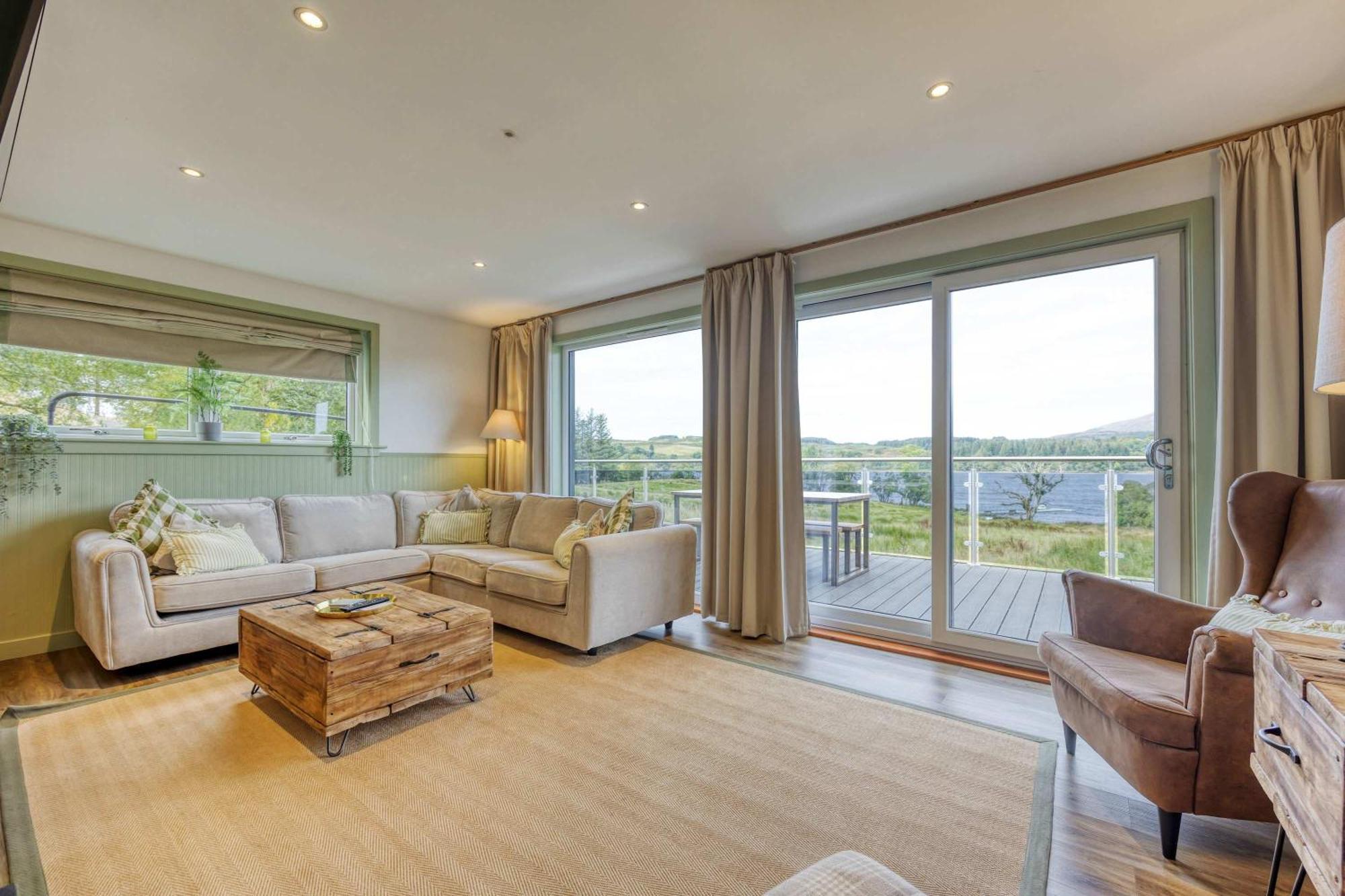 New Build Lodge With Stunning Views Of Loch Awe Hayfield  外观 照片