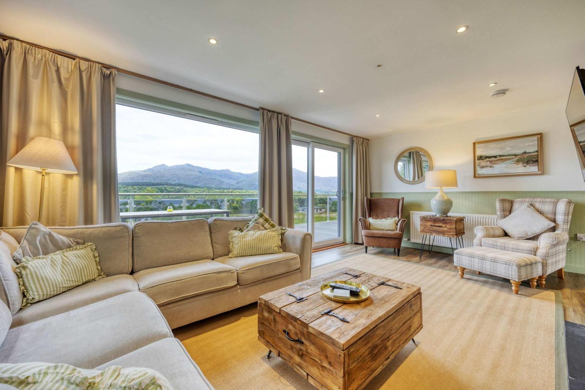 New Build Lodge With Stunning Views Of Loch Awe Hayfield  外观 照片
